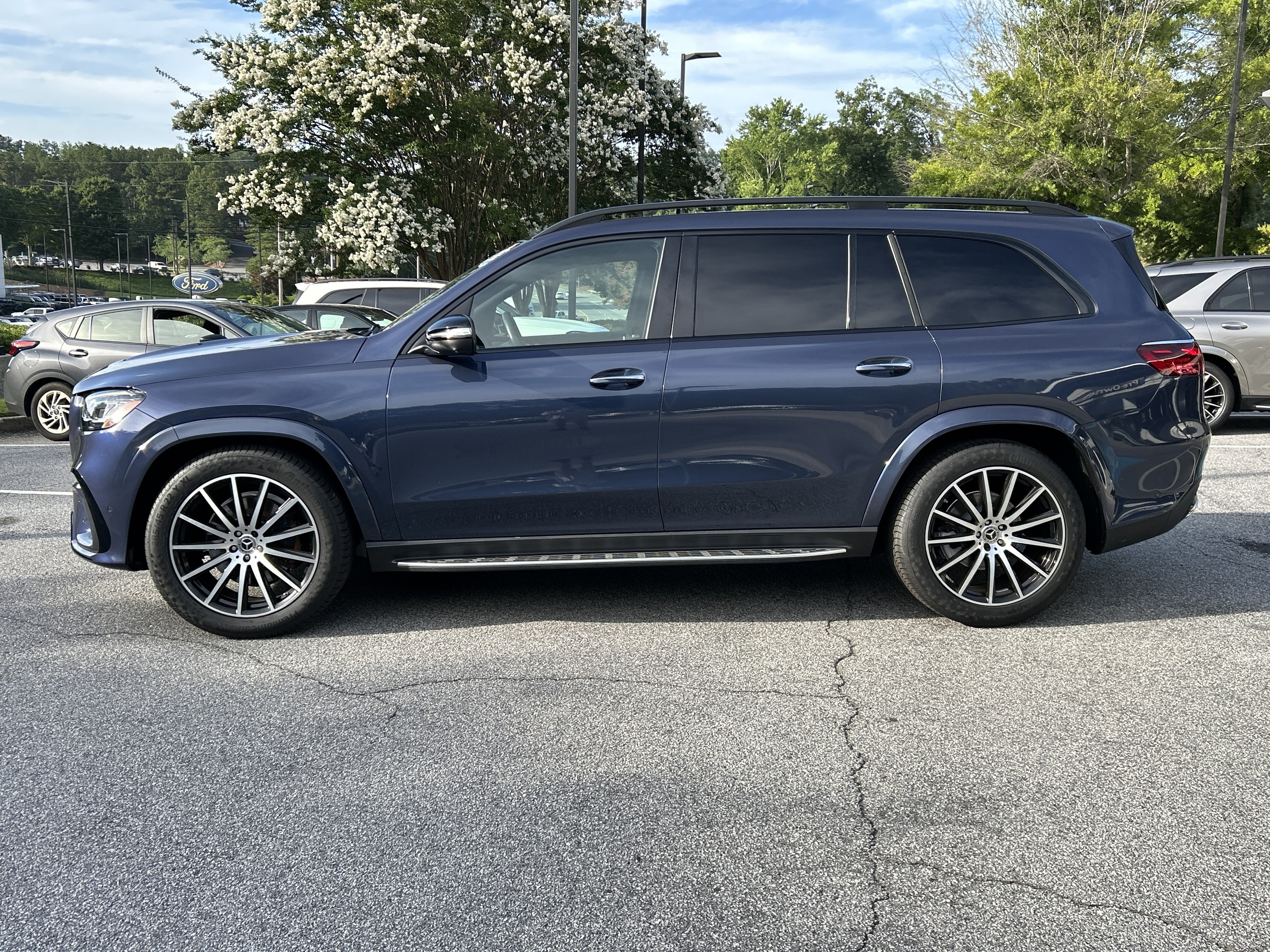 Certified 2024 Mercedes-Benz GLS 450 4MATIC image 15