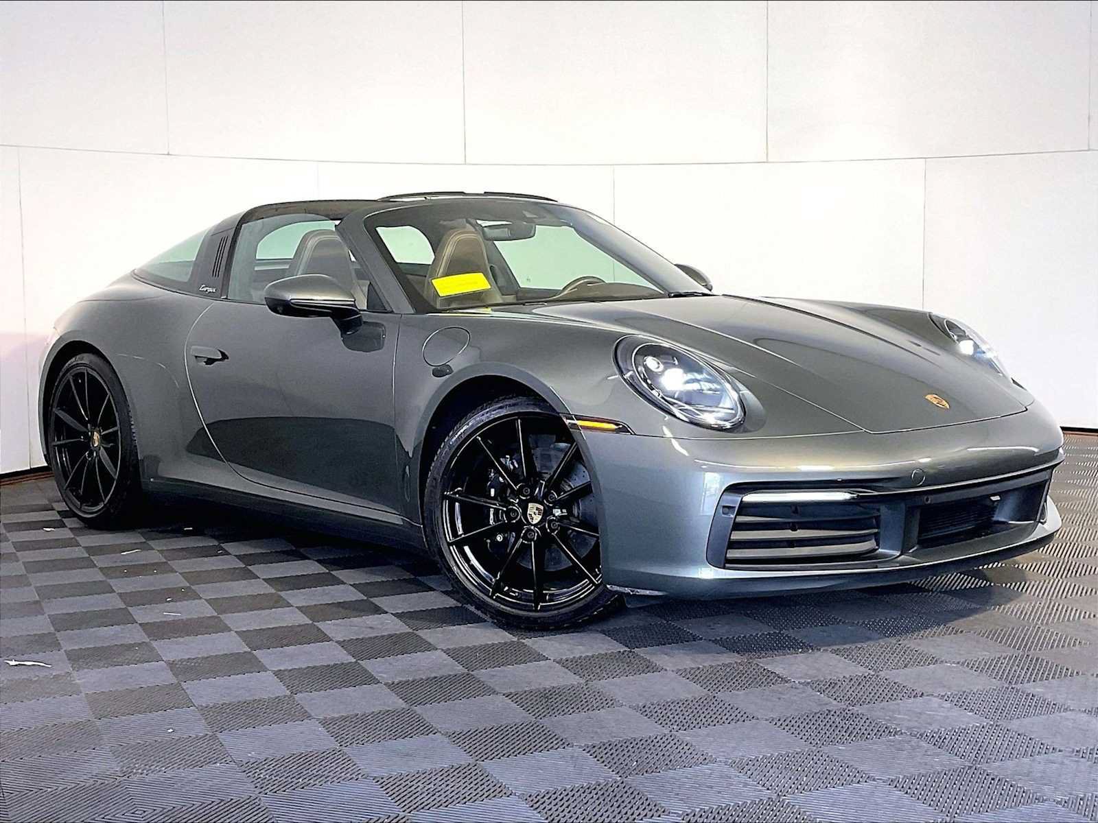 Certified 2021 Porsche 911 Targa 4S AWD/4WD image 9