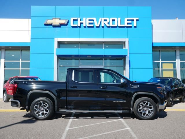 Used 2024 GMC Sierra 1500 SLE w/ Preferred Package AWD/4WD image 25
