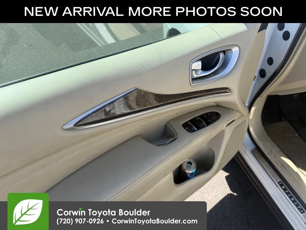 Used 2013 INFINITI JX35 AWD w/ Premium Pkg image 11