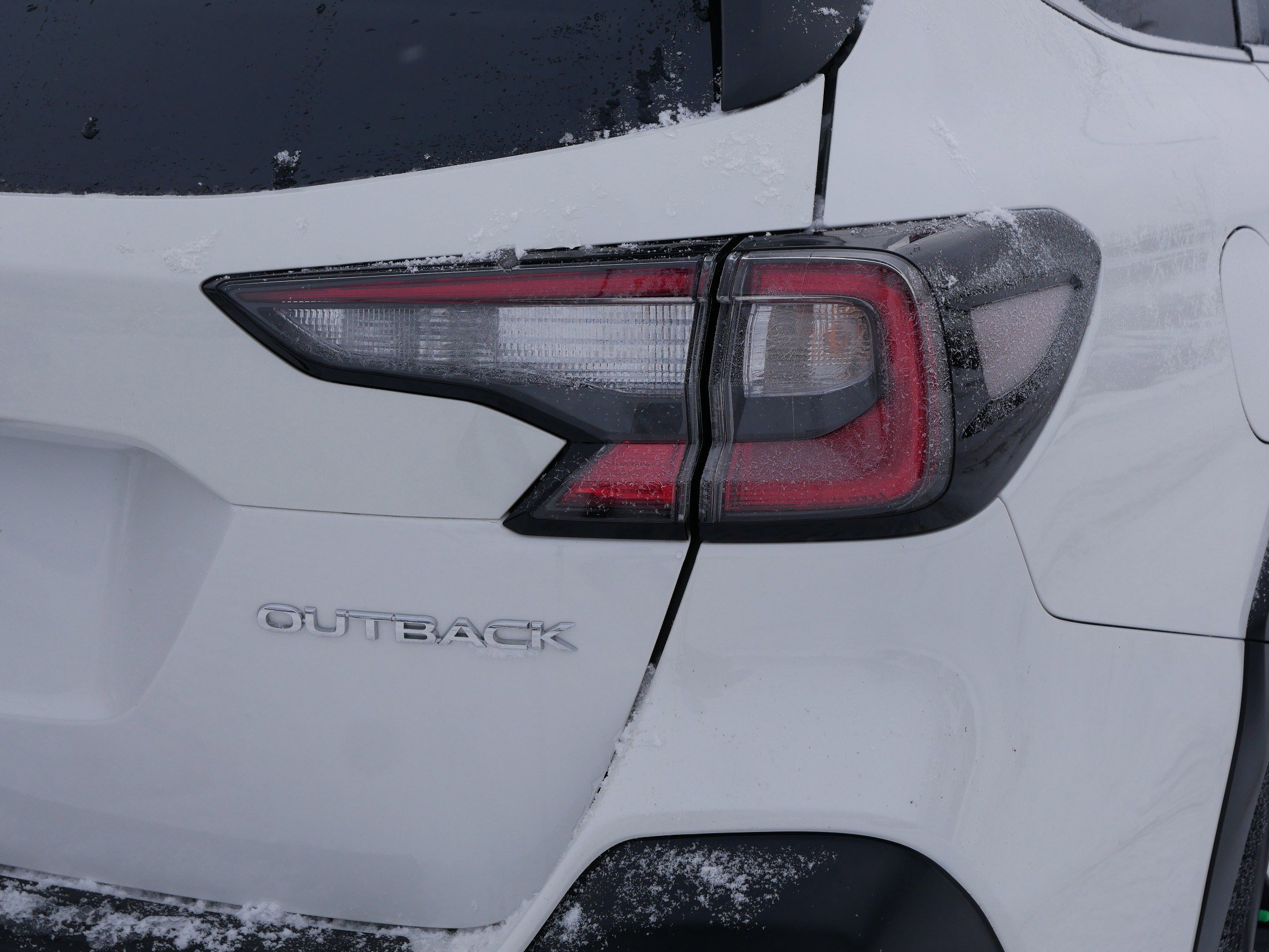 Used 2025 Subaru Outback Premium image 17