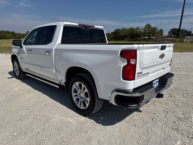 Used 2024 Chevrolet Silverado 1500 LTZ w/ LTZ Premium Texas Edition AWD/4WD image 4