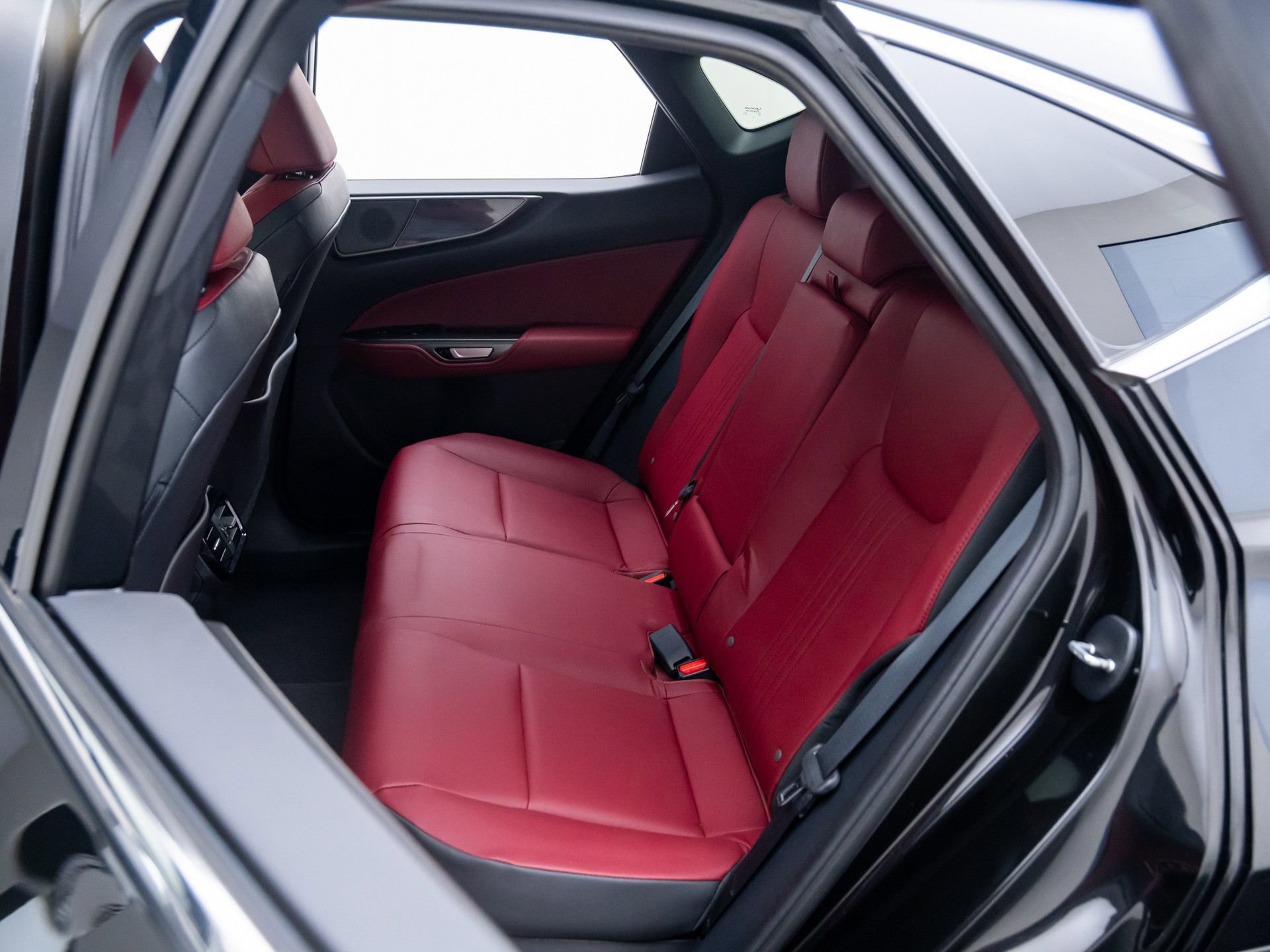 Used 2024 Lexus NX 350 AWD image 17