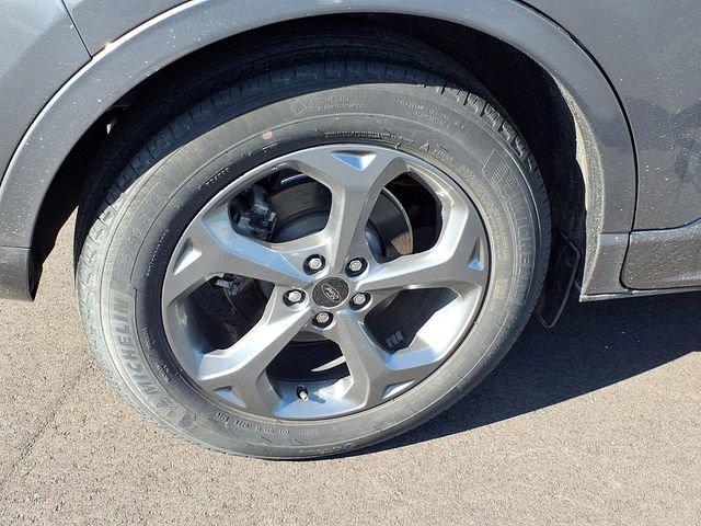 Used 2024 Ford Escape ST-Line w/ Cold Weather Package image 25