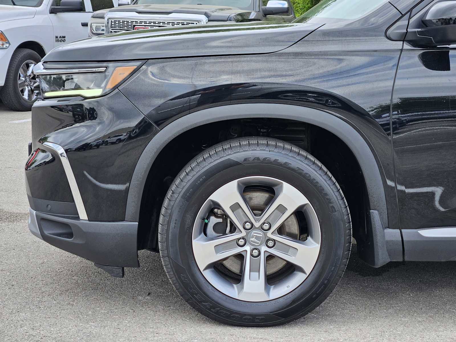 Used 2023 Honda Pilot EX-L image 8