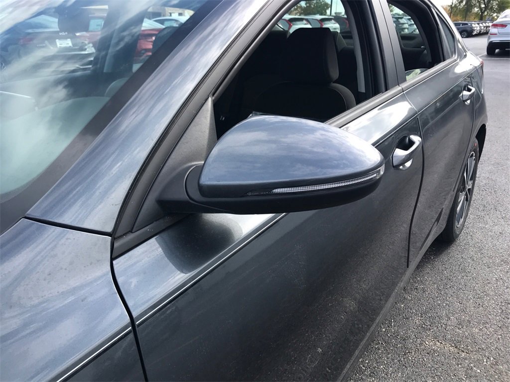 New 2024 Kia Forte LXS w/ LXS Technology Package image 6