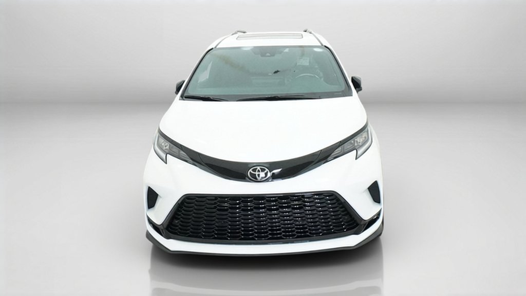 New 2026 Toyota Sienna XSE FWD image 44
