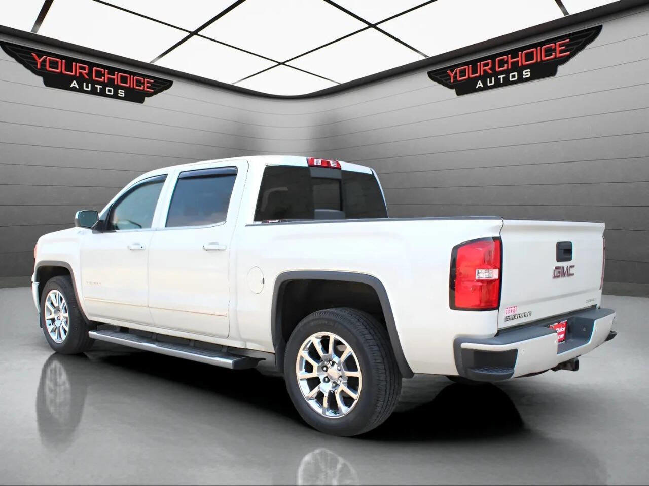 Used 2014 GMC Sierra 1500 Denali w/ Driver Alert Package image 3