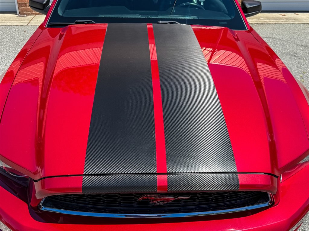 Used 2013 Ford Mustang Coupe RWD image 11