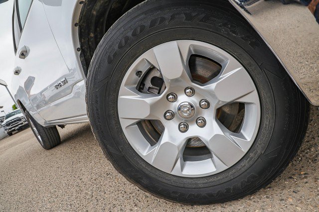 Used 2022 RAM 1500 Big Horn RWD image 2