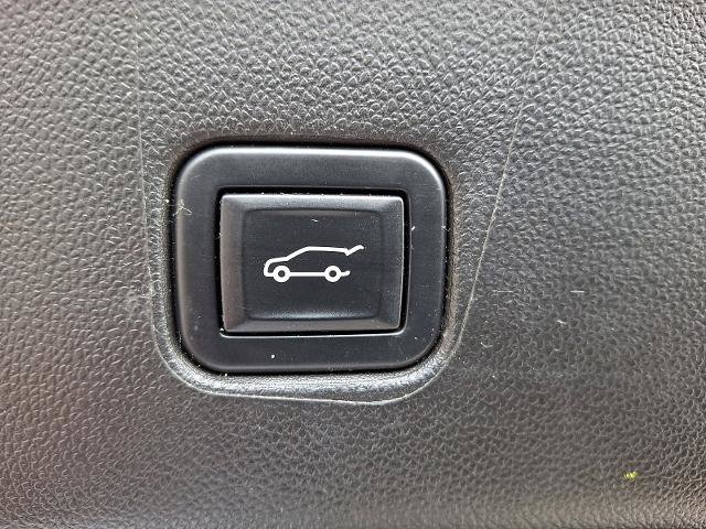 Used 2023 Chevrolet Blazer RS image 29