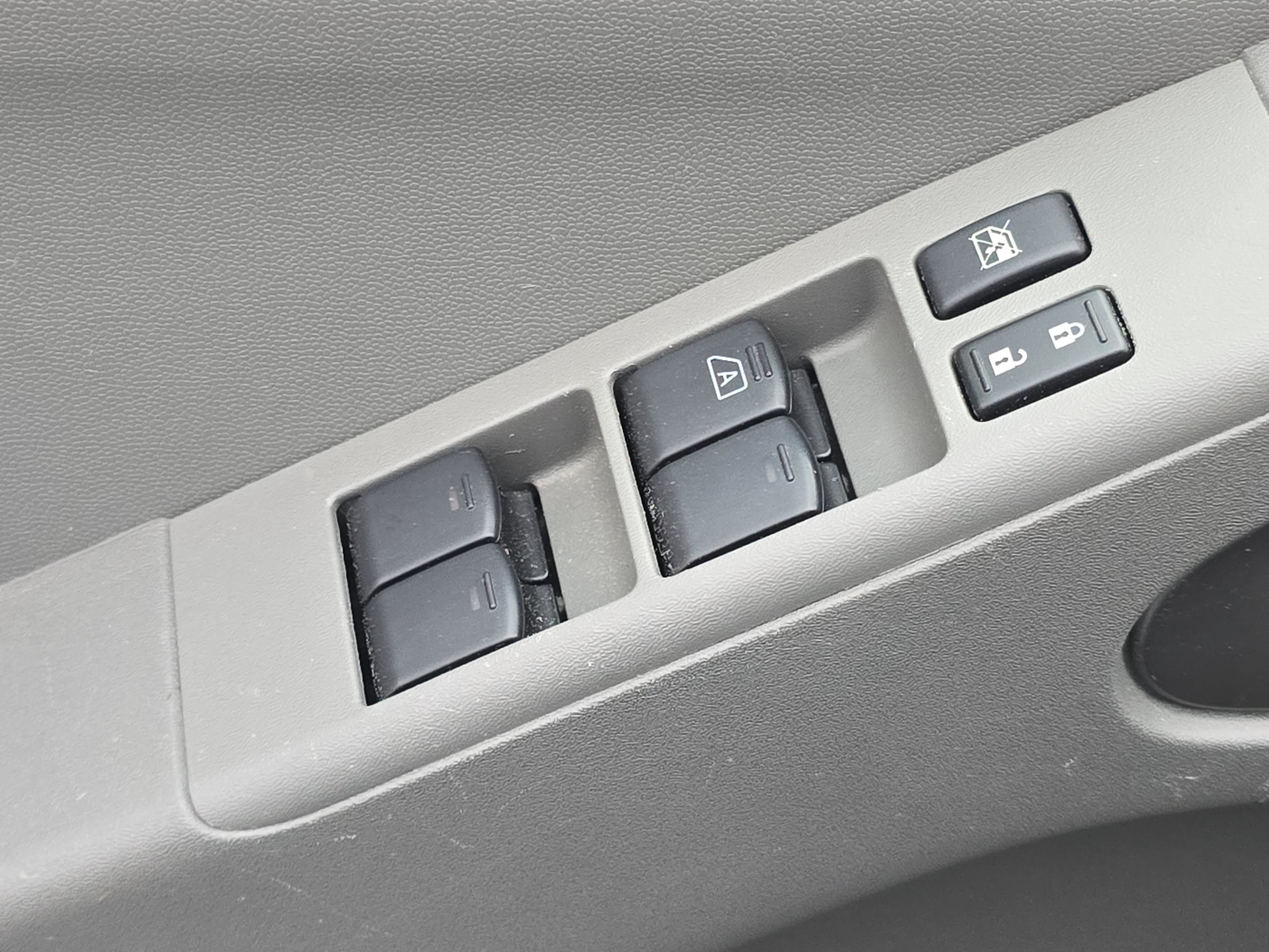 Certified 2020 Nissan Frontier SV RWD image 26