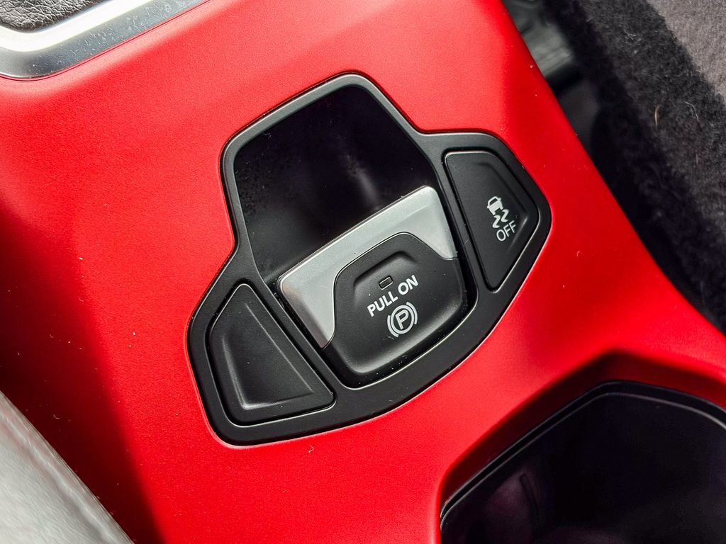 Used 2018 Jeep Renegade Trailhawk image 37