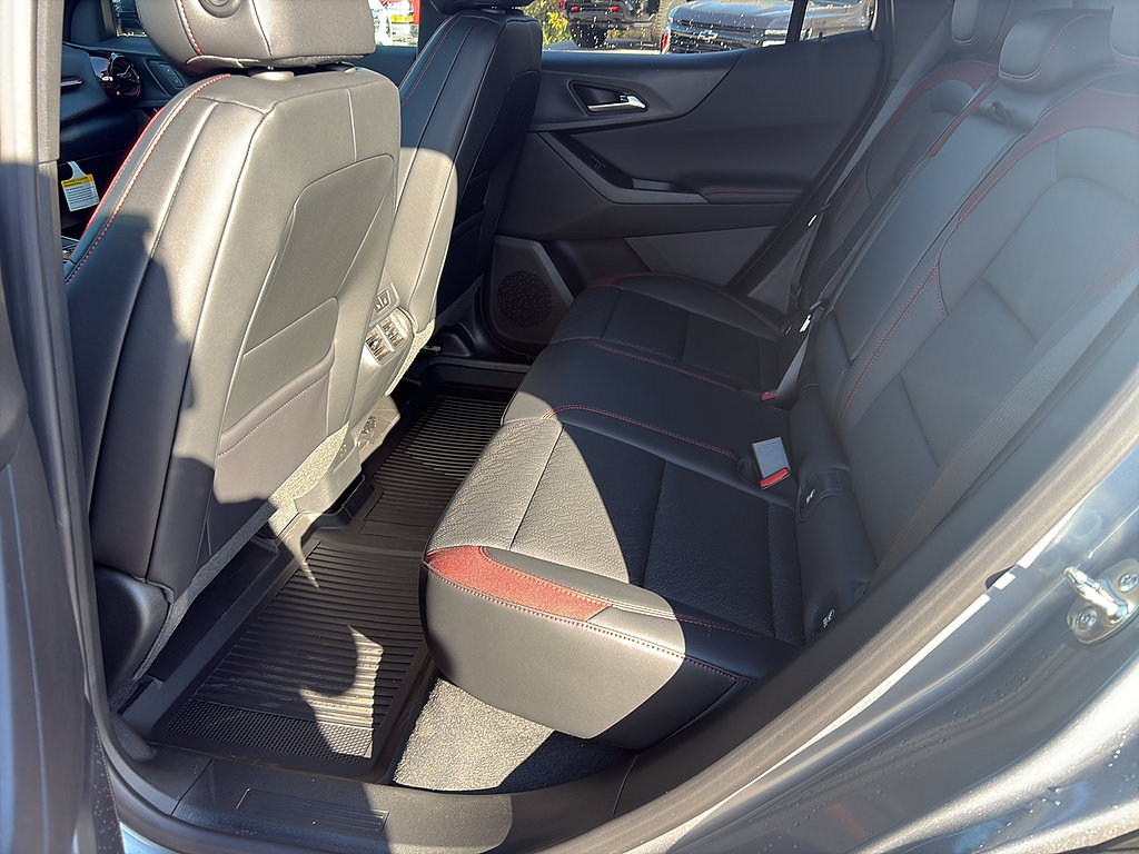New 2027 Chevrolet Equinox RS w/ Convenience Package III AWD/4WD image 12