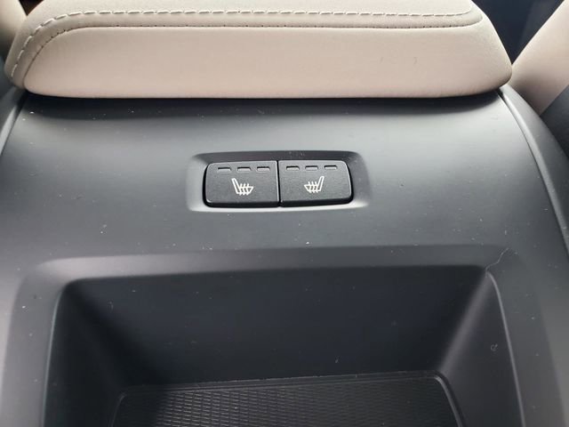 New 2026 Volvo XC60 B5 Plus w/ Protection Package Premier image 28