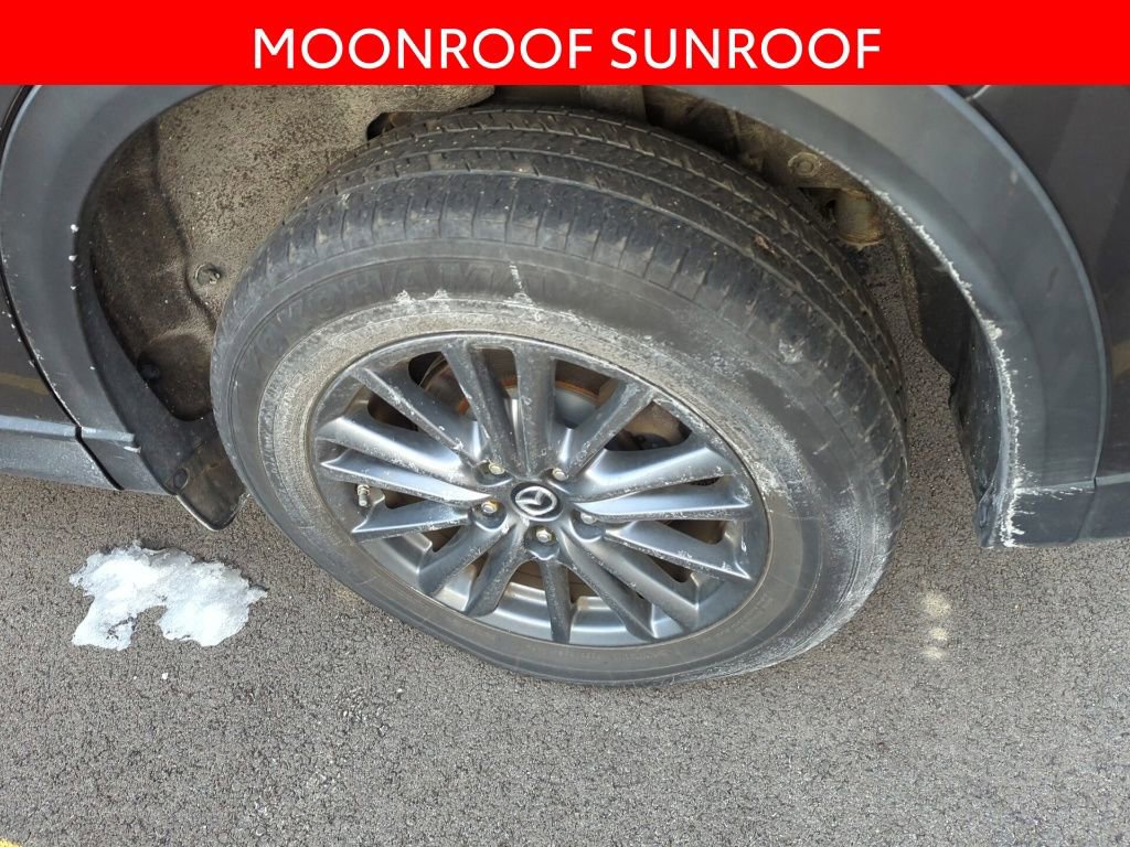 Used 2019 MAZDA CX-5 Touring image 5