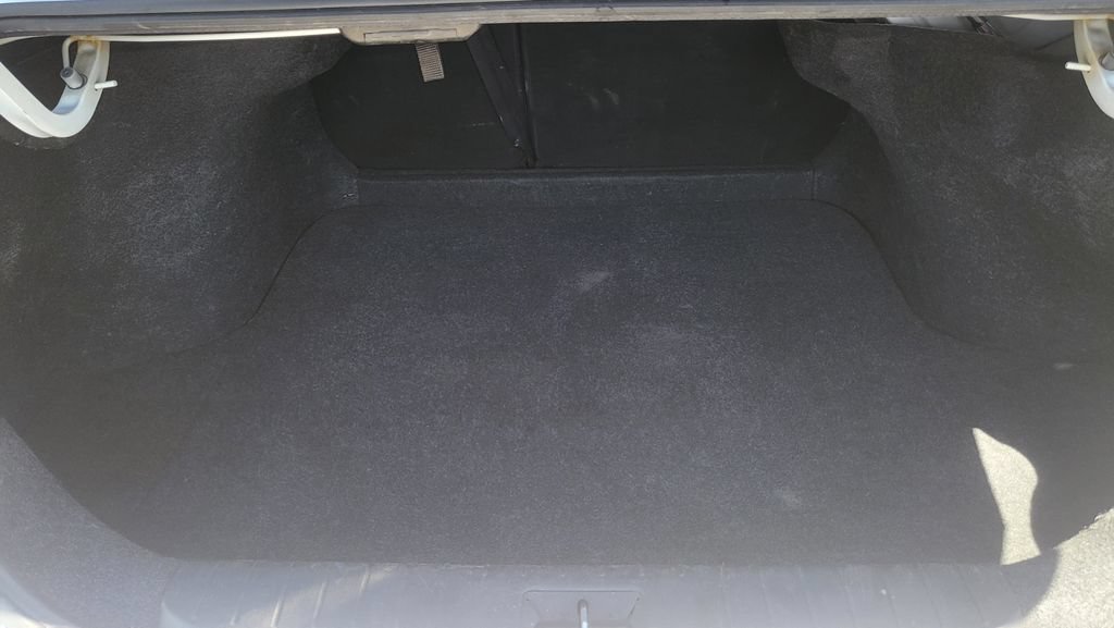 Used 2020 Nissan Sentra SV w/ Electronics Package FWD image 14