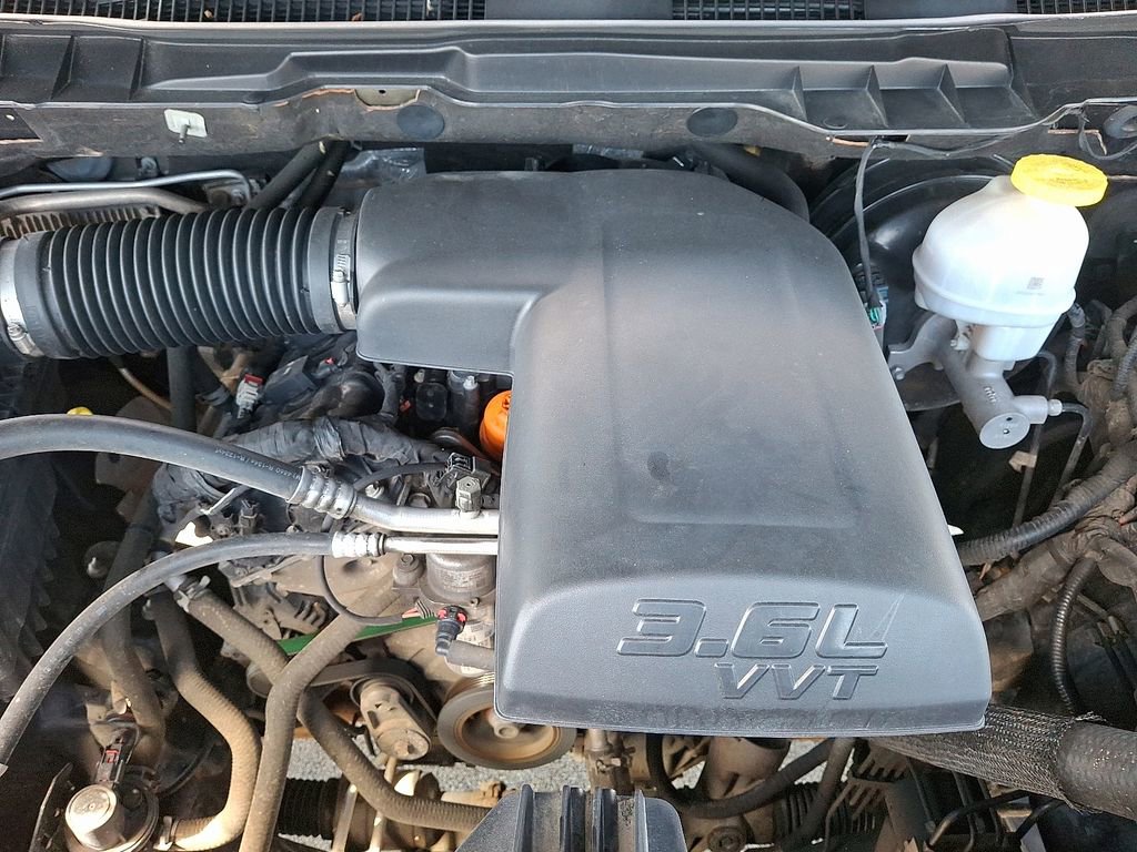 Used 2021 RAM 1500 Classic Warlock w/ Electronics Group AWD/4WD image 25