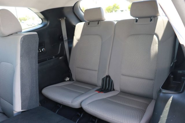 Used 2016 Hyundai Santa Fe SE FWD image 14