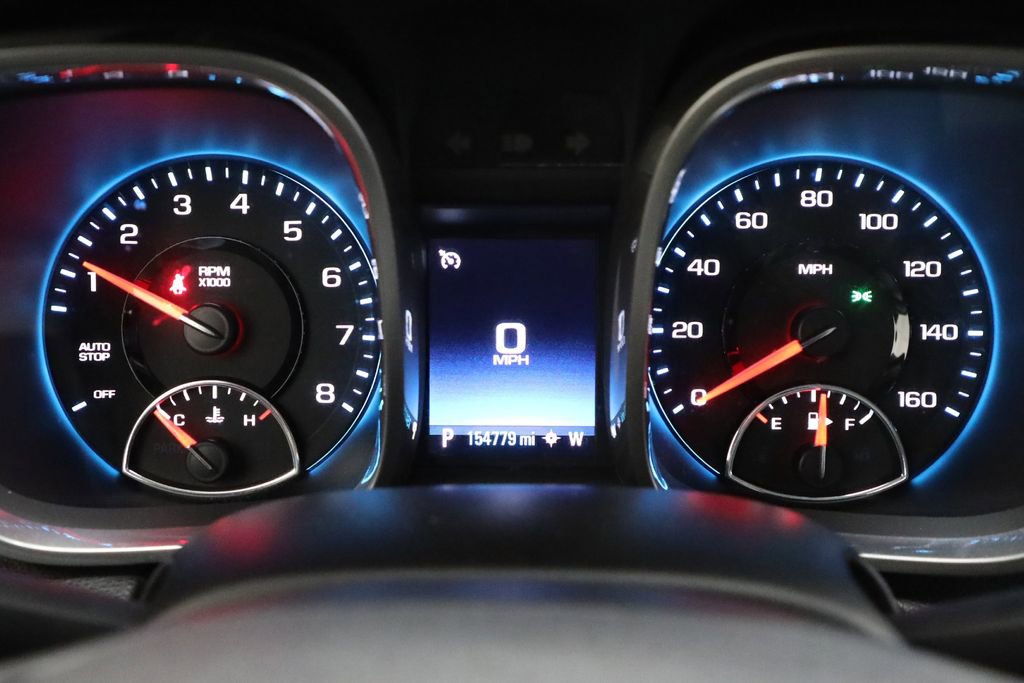 Used 2016 Chevrolet Malibu LT w/ Power Convenience Package FWD image 3