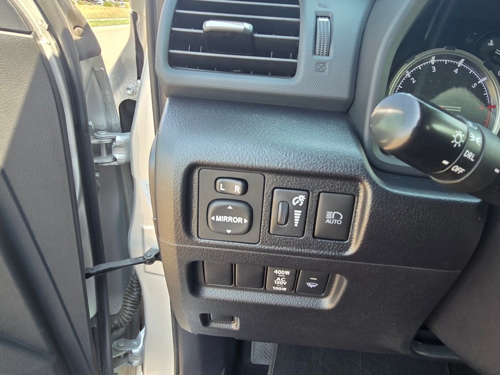 Used 2023 Toyota 4Runner TRD Off-Road Premium AWD/4WD image 22