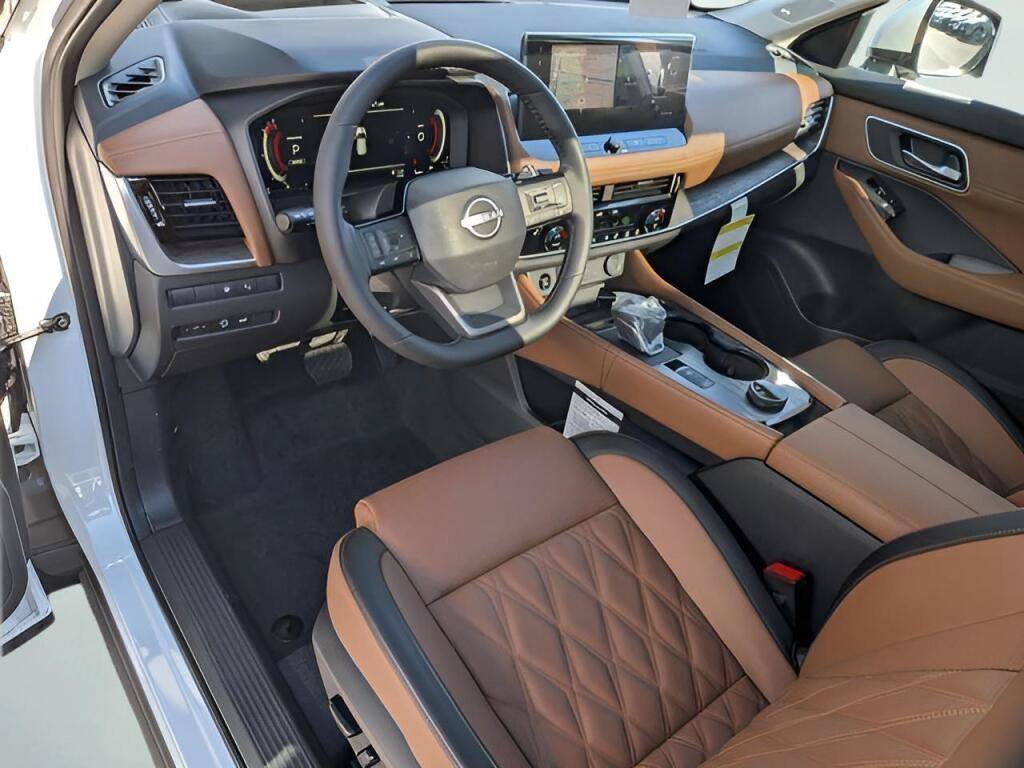 Used 2026 Nissan Rogue Platinum w/ Platinum Premium Package AWD/4WD image 8