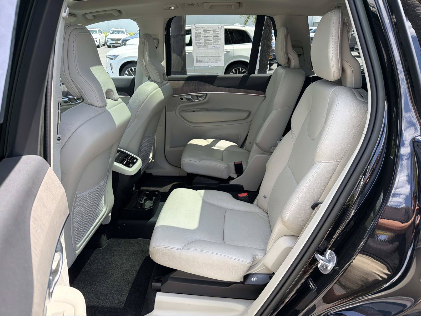 Certified 2023 Volvo XC90 B6 Plus w/ Protection Package Premier AWD/4WD image 21