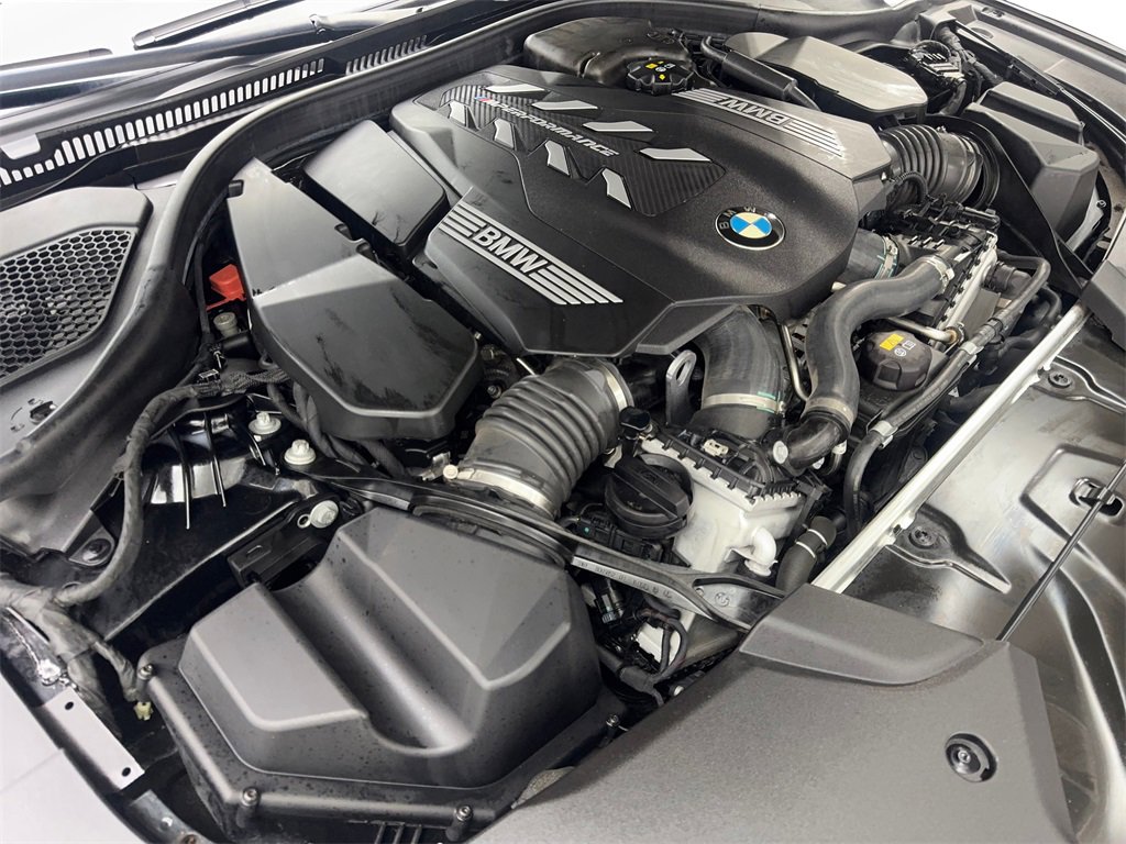 Used 2020 BMW M550i xDrive w/ Executive Package image 79