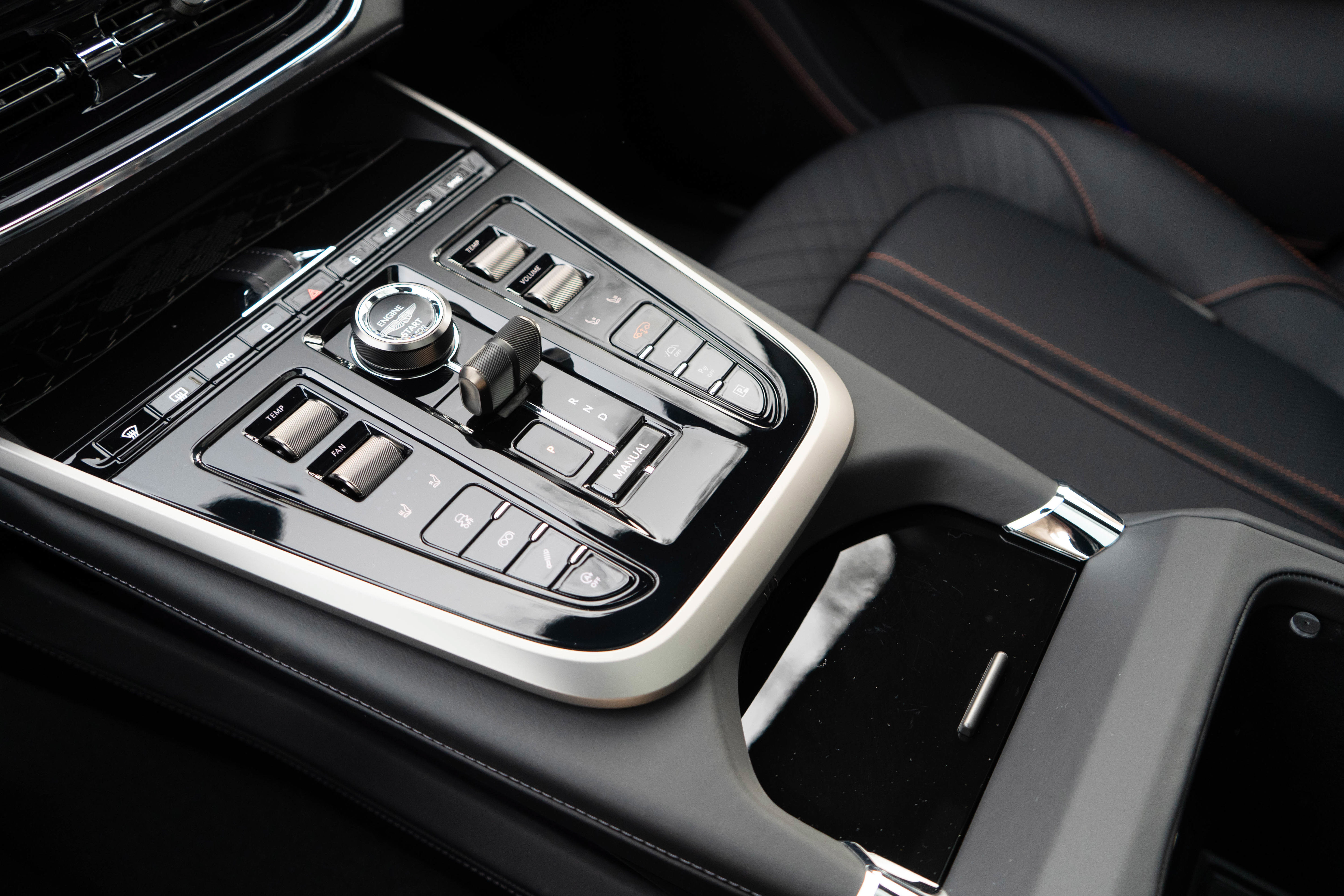 New 2026 Aston Martin DBX 707 AWD/4WD image 22