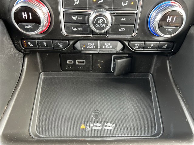 Used 2021 GMC Yukon AT4 w/ AT4 Premium Package image 18