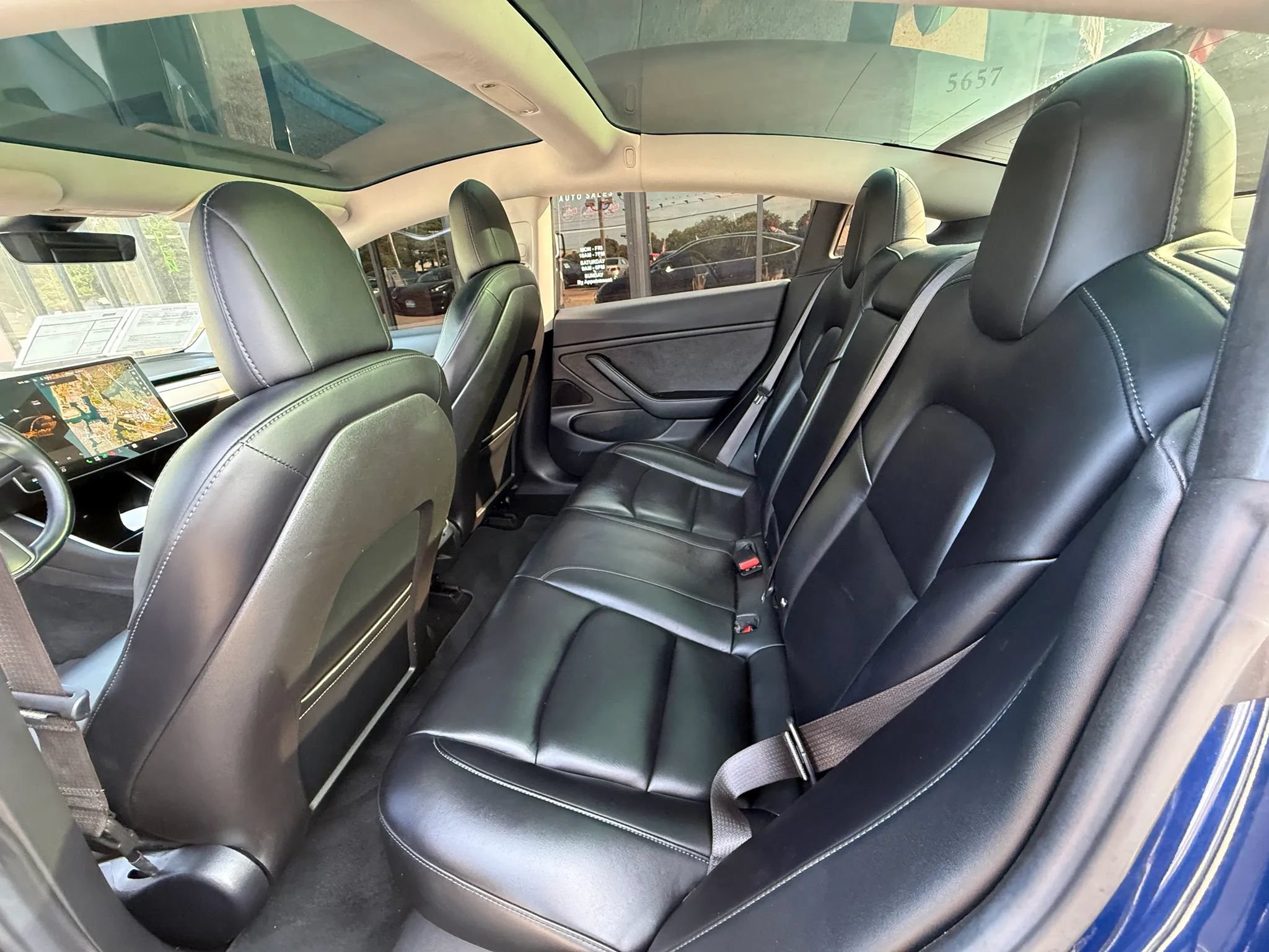 Used 2018 Tesla Model 3 Long Range AWD/4WD image 36