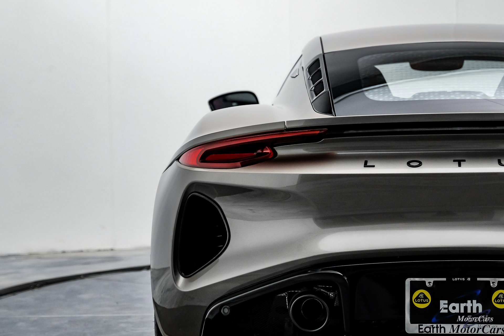 New 2026 Lotus Emira SE image 14