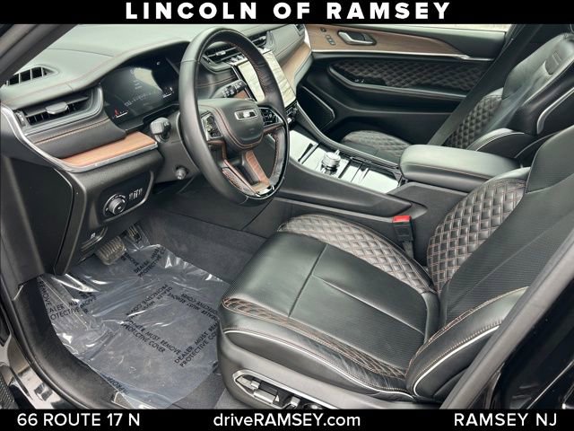 Used 2023 Jeep Grand Cherokee L Summit w/ High Altitude Package AWD/4WD image 20