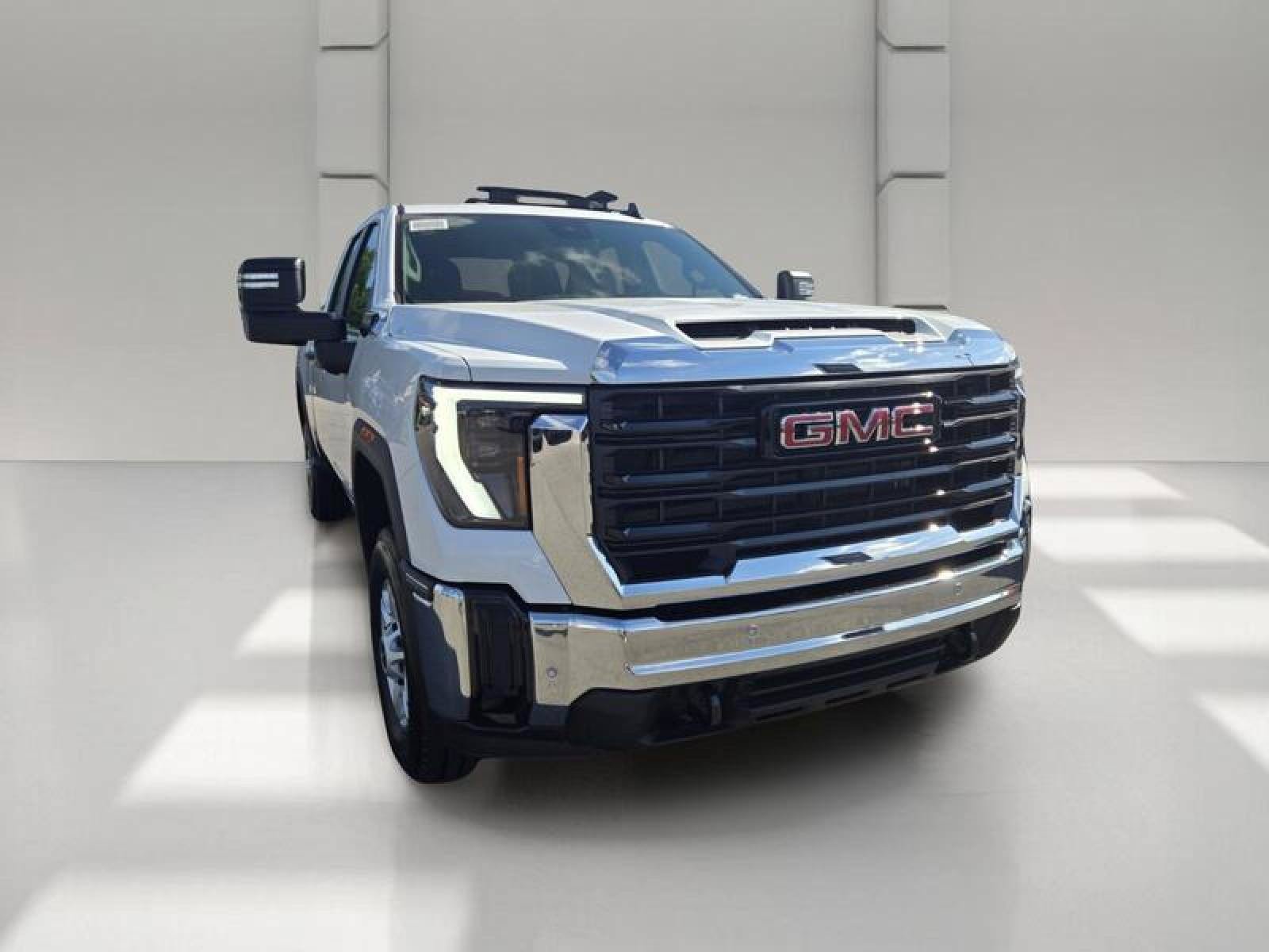 New 2026 GMC Sierra 2500 Pro w/ 1SA Pro Safety Plus Package AWD/4WD image 3