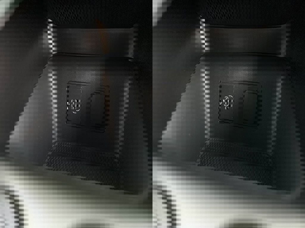 New 2026 Ford Explorer Active w/ Active Comfort Package image 45