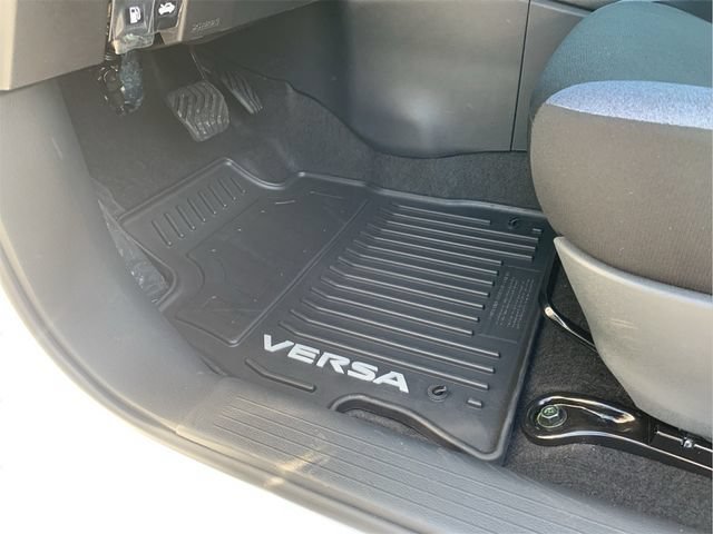 Used 2025 Nissan Versa SV w/ Trunk Package FWD image 13