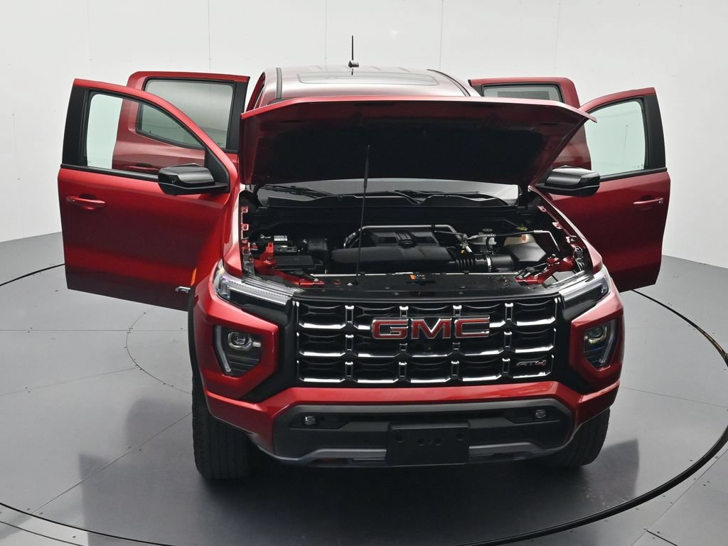 Used 2023 GMC Canyon AT4 w/ AT4 Premium Package AWD/4WD image 46