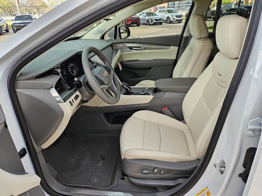 New 2026 Cadillac XT5 Premium Luxury w/ Driver Assist Package image 10