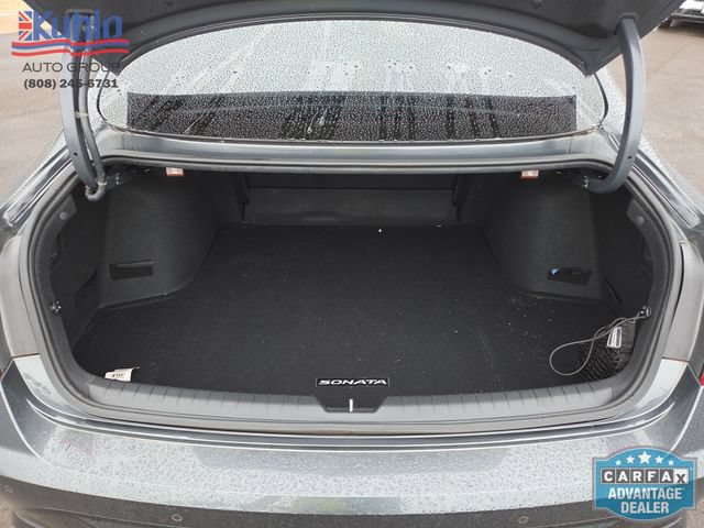 Used 2022 Hyundai Sonata Limited w/ Preferred Accessory Package FWD image 20