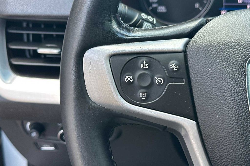 Used 2020 GMC Terrain SLE image 26