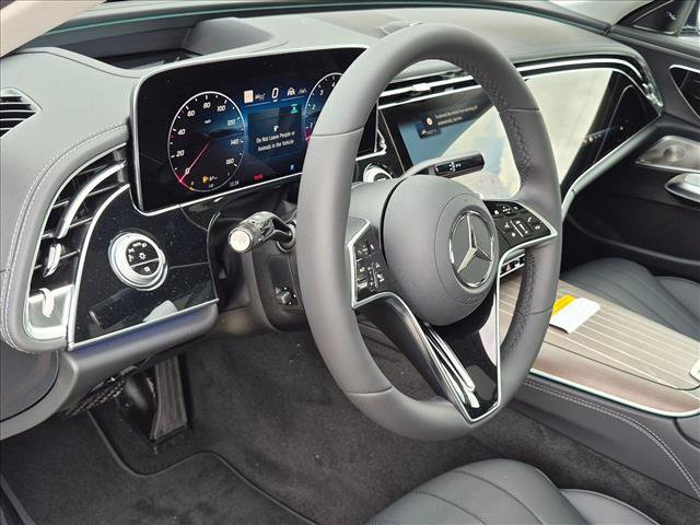 New 2027 Mercedes-Benz E 450 4MATIC Sedan image 3