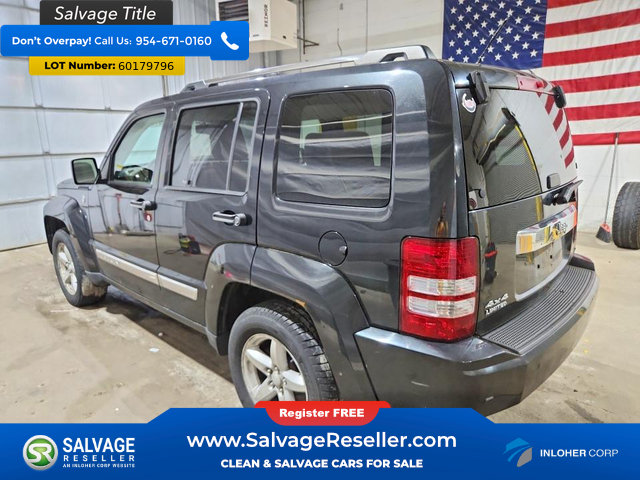 Used 2009 Jeep Liberty Limited w/ Premium Group AWD/4WD image 3