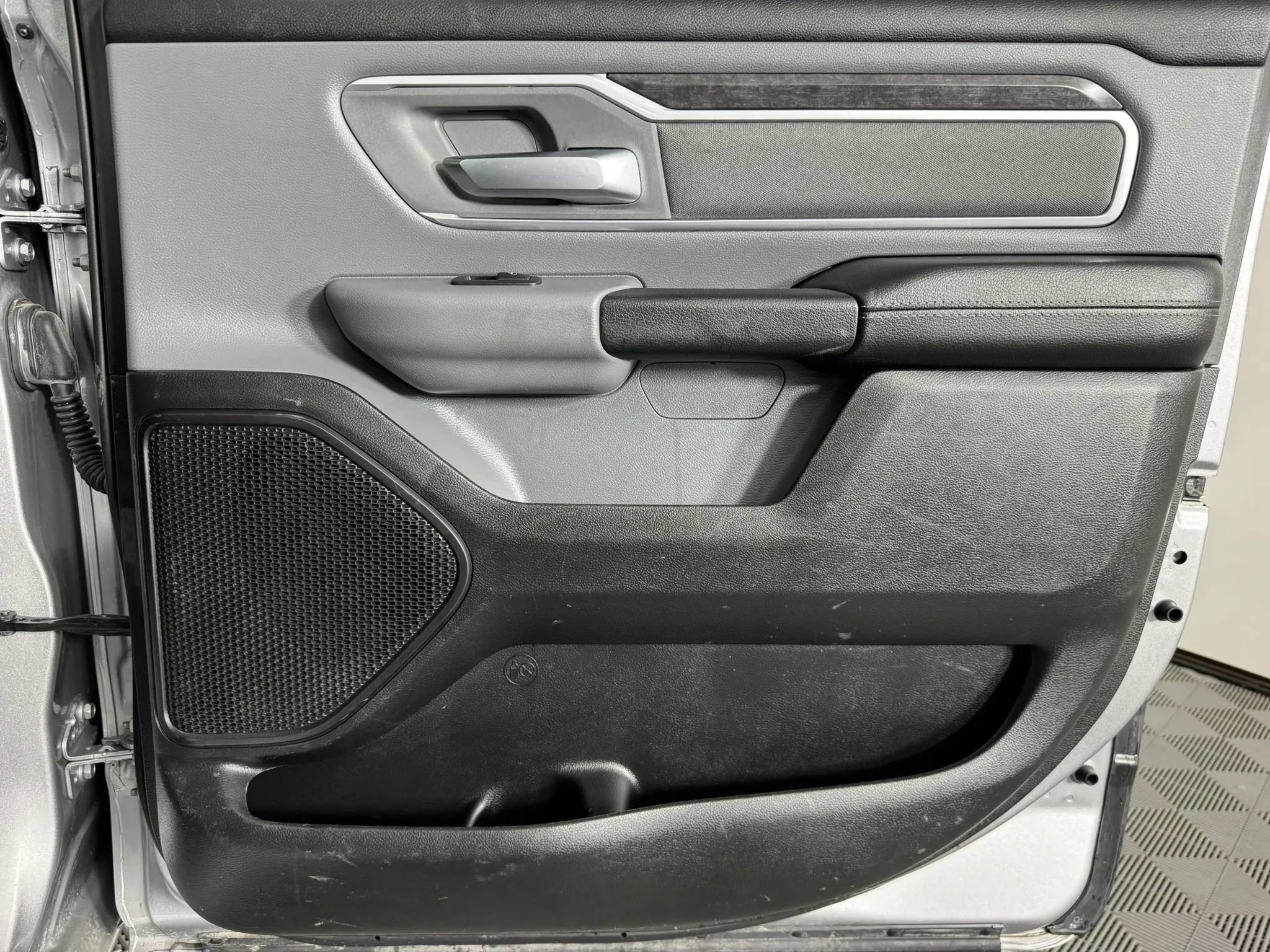 Used 2022 RAM 1500 Big Horn AWD/4WD image 38