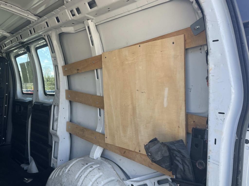 Used 2020 GMC Savana 2500 w/ Driver Convenience Package image 14