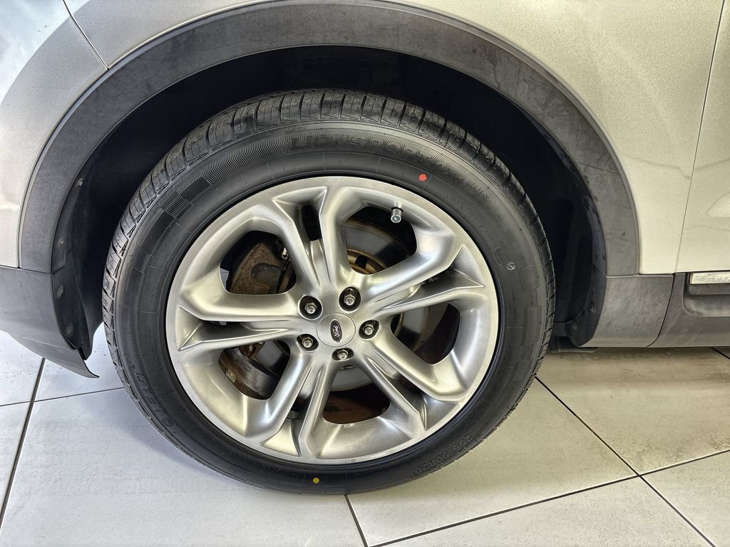 Used 2015 Ford Explorer Limited FWD image 18
