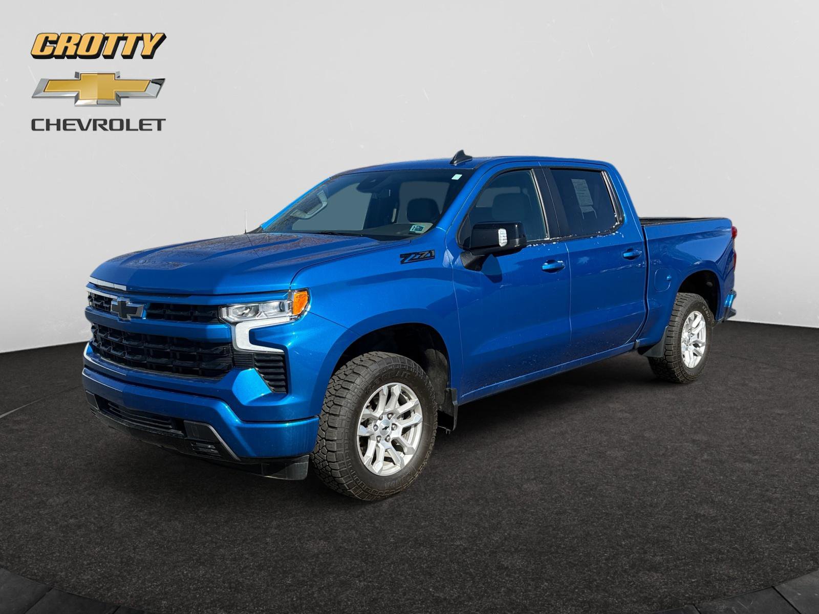 Used 2023 Chevrolet Silverado 1500 RST image 1