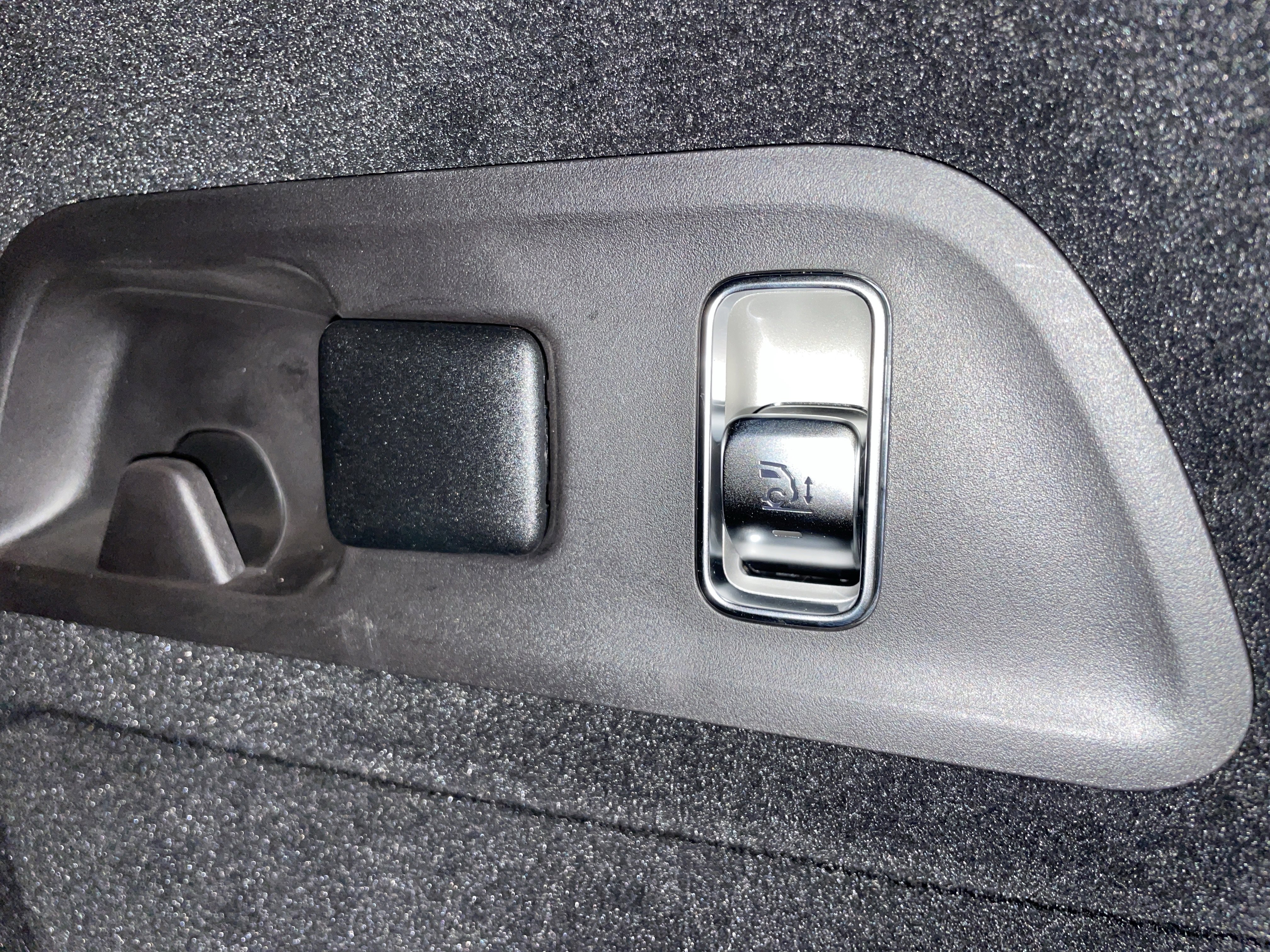 Certified 2025 Mercedes-Benz Maybach GLS 600 4MATIC image 10