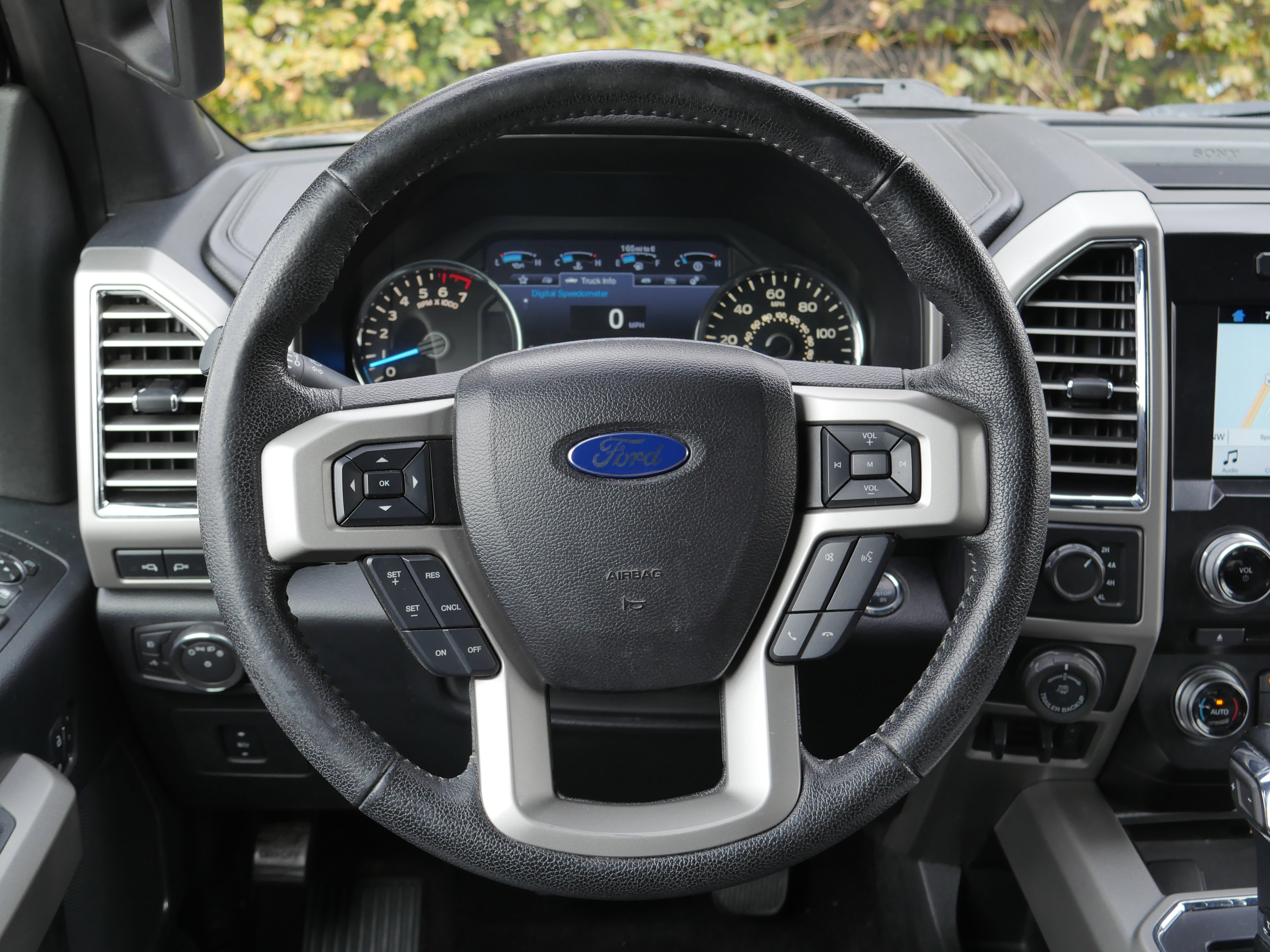 Used 2016 Ford F150 Lariat w/ Equipment Group 502A Luxury image 7