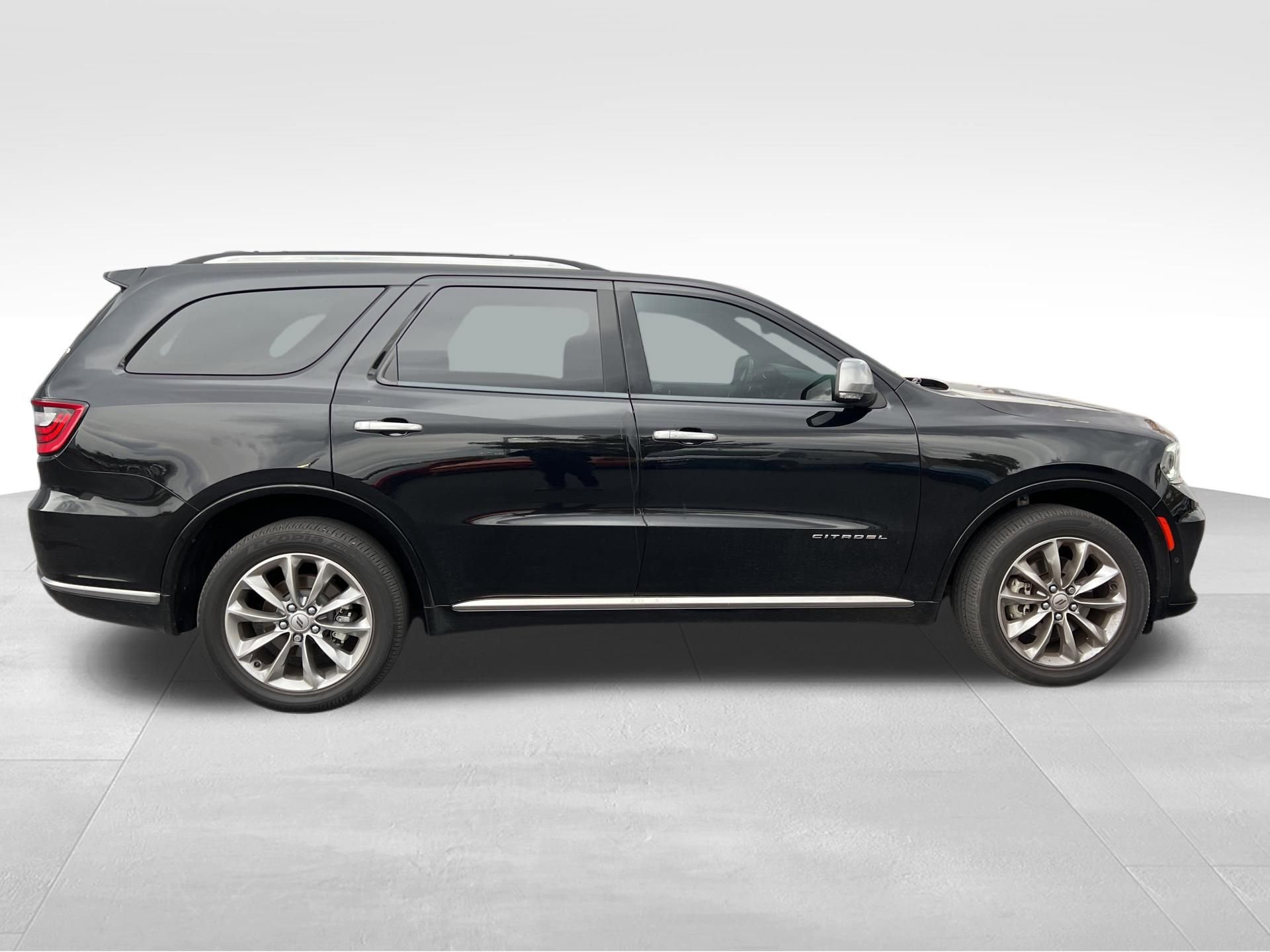 Used 2023 Dodge Durango Citadel image 4
