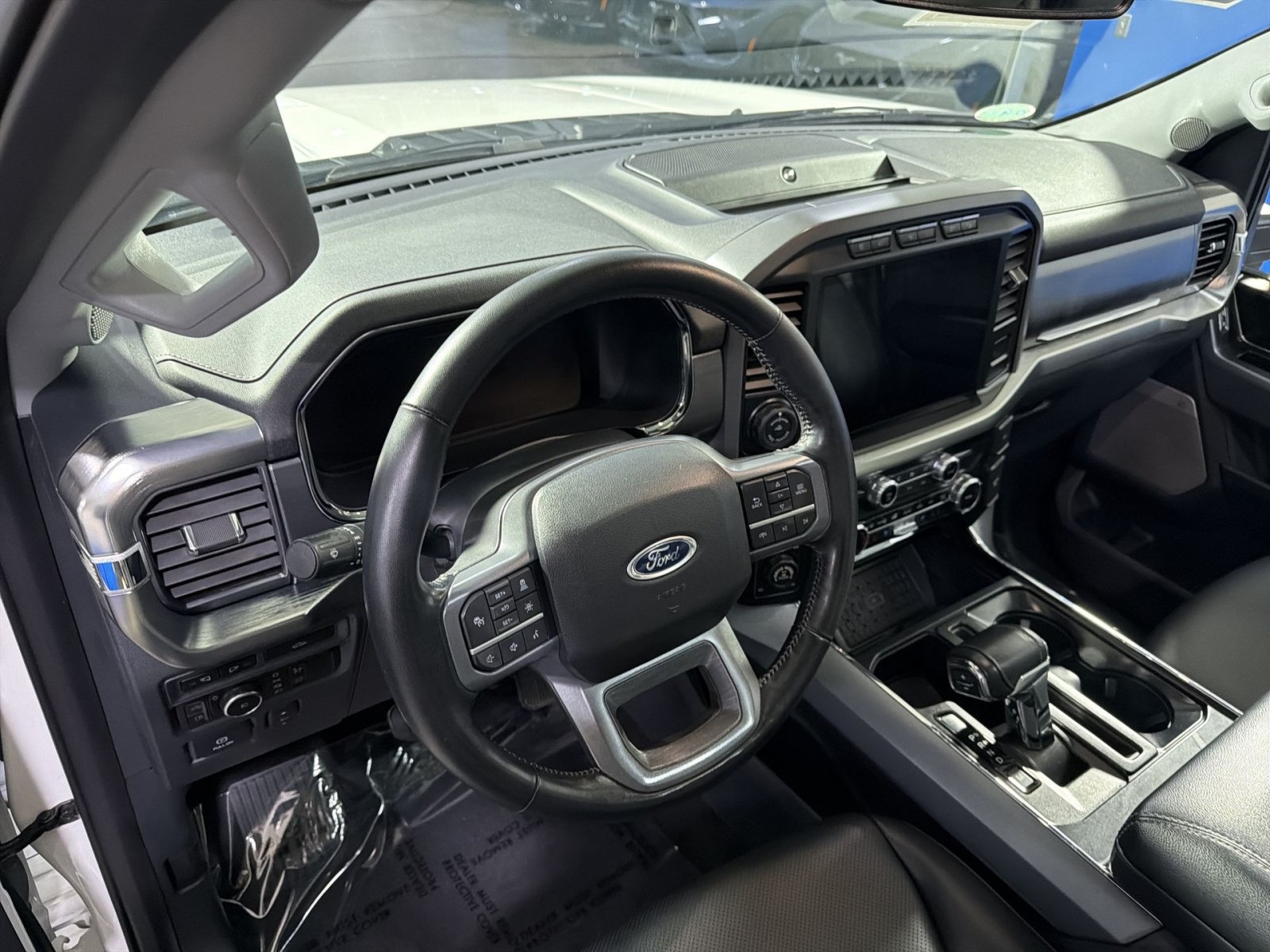 Used 2023 Ford F150 Lariat w/ Equipment Group 502A High AWD/4WD image 20